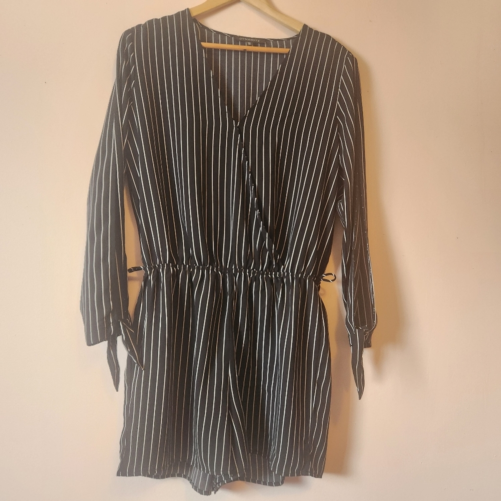 Dynamite Wrap-style Romper Long Open Sleeves with Tie-cuff Elasticized Waist L